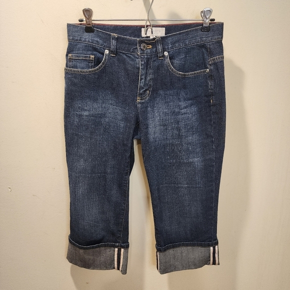 TALBOTS Women's Denim Capri  Short size 2p - Picture 1 of 10